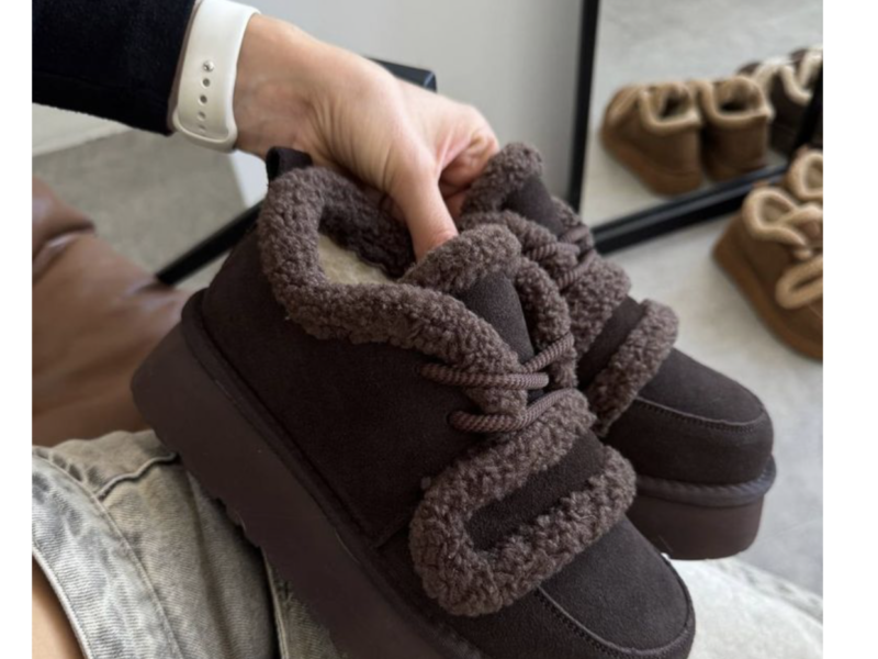 Темные шоколадные замшевые короткие угги со шнуровкой на платформе 39 размер