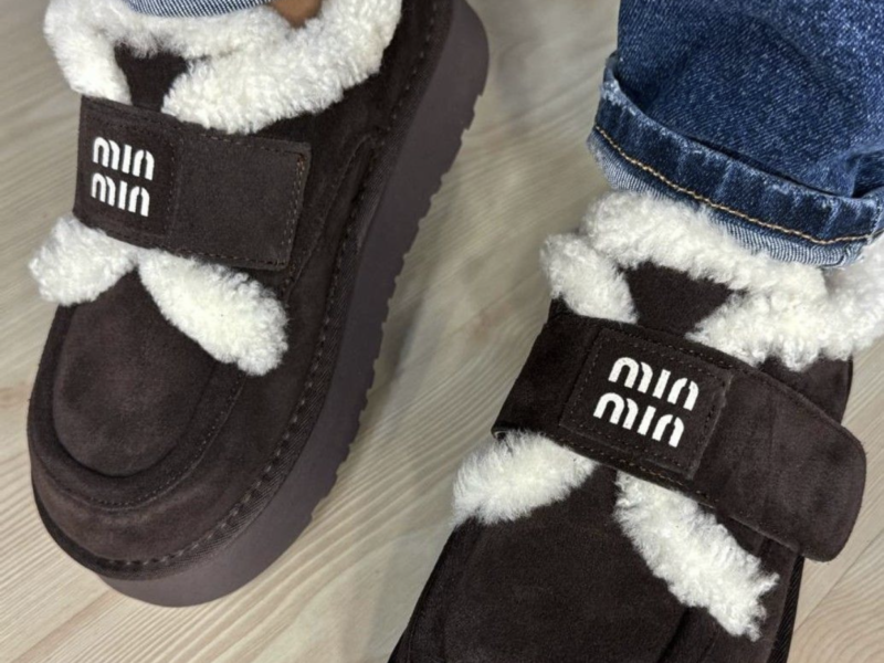 Черевики жіночі уггі темно коричневі замшеві на хутрі з липучкою Hengji придбати Україна