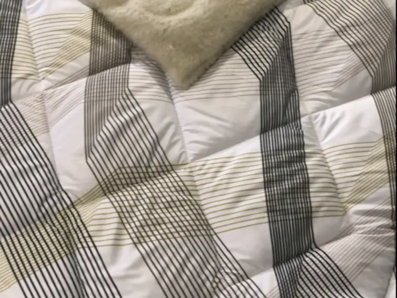 Ковдра зимова вовняна з відкритим хутром