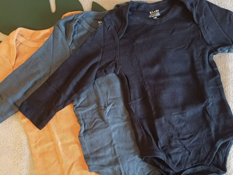 Дитячий боді Kiabi набір 3 шт з довгим рукавом на 36 місяців коричневий, синій, чорний Код: DBC-14491