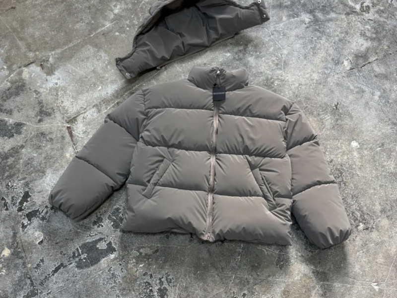 Blaid бежево-сіра унісекс пуховик жіночий чоловічий кольори: бежевий та сірий, теплий на зиму