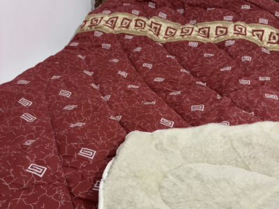 Ковдра зимова вовняна з відкритим хутром 145х210