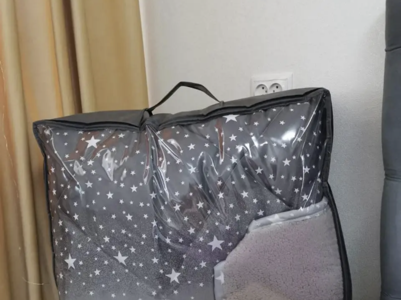 Тепла ковдра з вовни 200х220 см