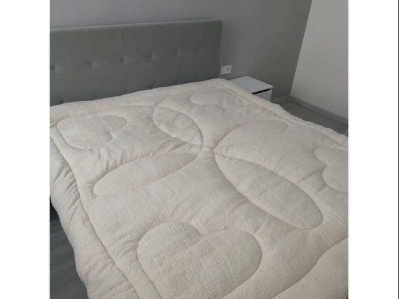 Ковдра на овчині відкрита Zevs Vip 175 на 210 см