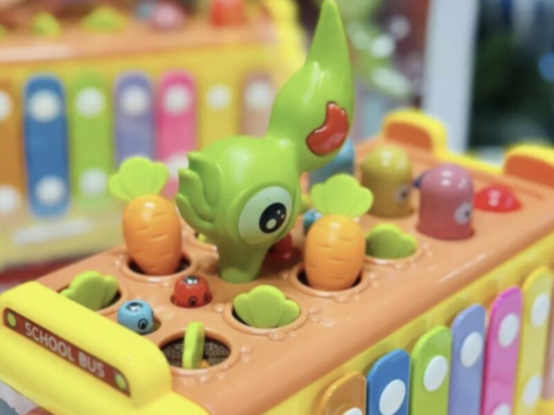 Розвивальна гра сортер для малюків Автобус іграшковий Розвивальні іграшки для найменших