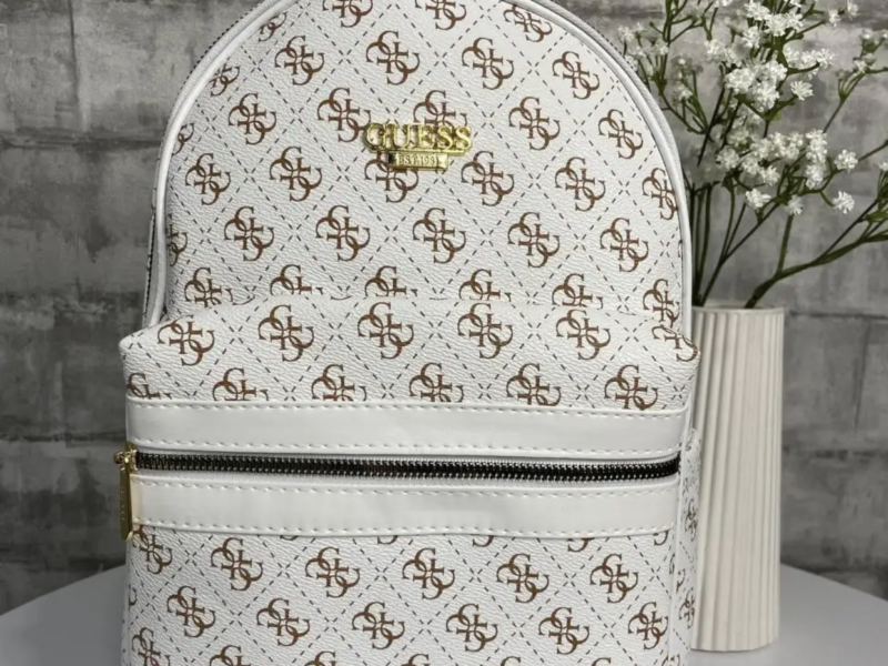 Жіночий рюкзак Guess Гесс Код: 0062