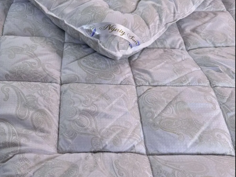 Тепла ковдра з натуральної овчини, тканина чохла мікросатин, напівторний розмір. Україна.150*215 см.Відео. Код: 115-112