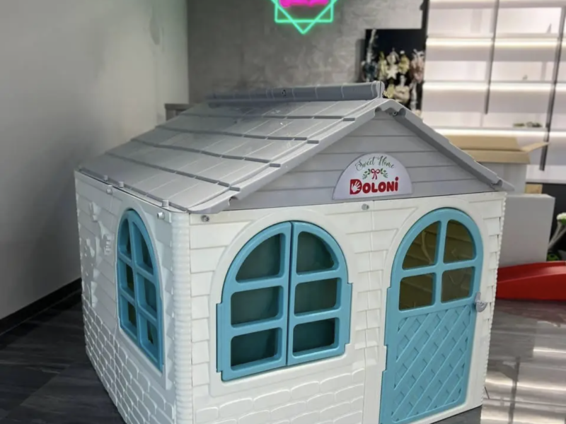 Блакитні Дитячі майданчики та ігрові комплекси Дитячий майданчик у дворі приватного будинку Велика майданчик