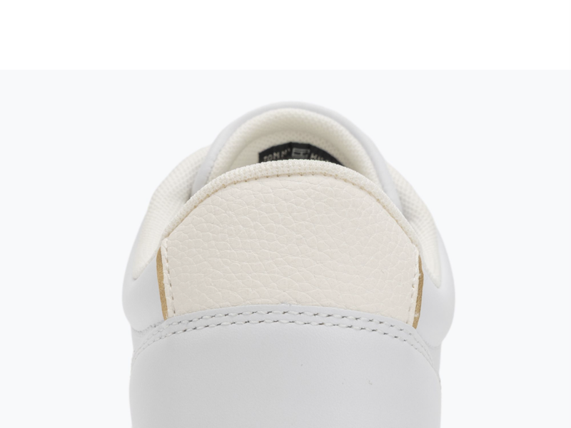 Кросівки жіночі Tommy Hilfiger Essential Chic Court white