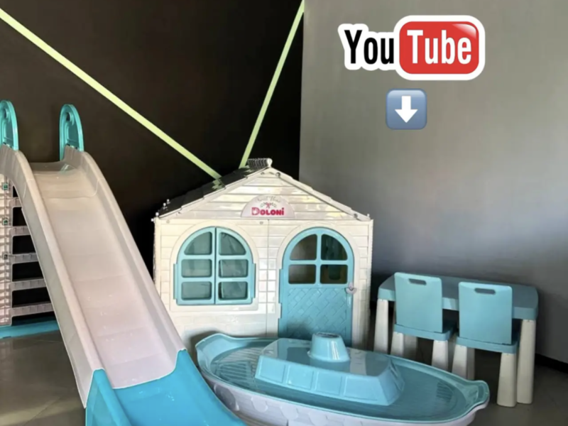 Блакитні Дитячі майданчики та ігрові комплекси Дитячий майданчик у дворі приватного будинку Велика майданчик