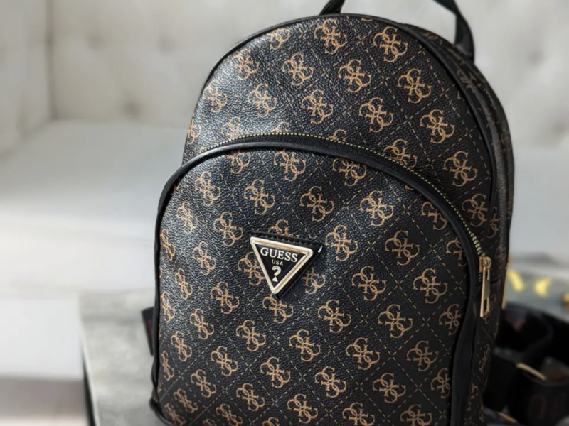 Жіночий коричневий рюкзак guess гесс люкс якість