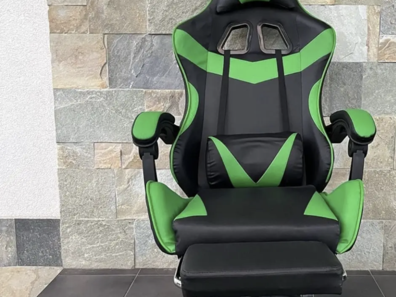 Комп'ютерне крісло 730 геймерське крісло