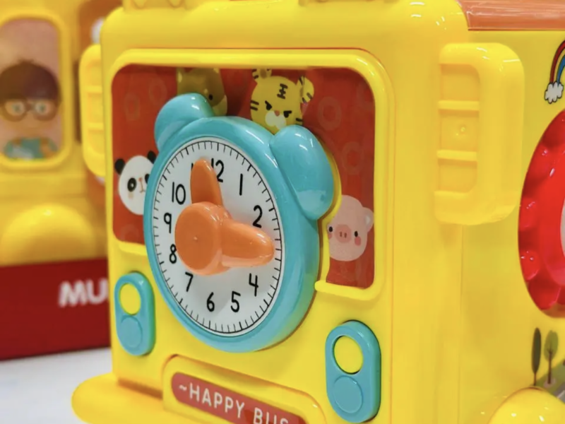 Розвивальна гра сортер для малюків Автобус іграшковий Розвивальні іграшки для найменших