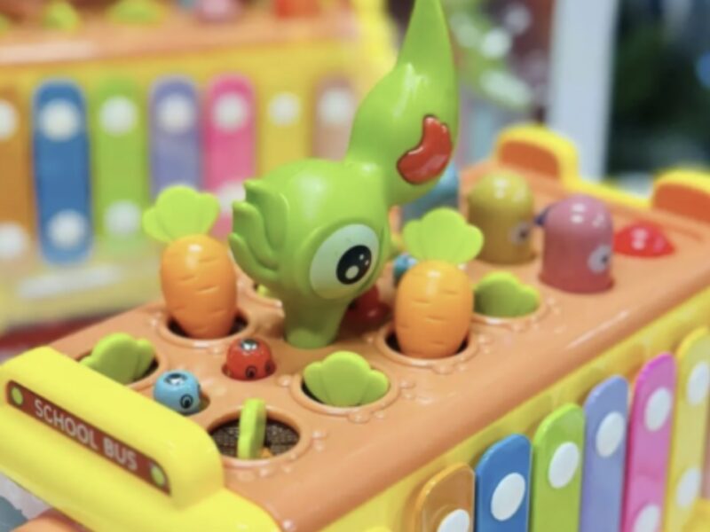 Розвивальна гра сортер для малюків Автобус іграшковий Розвивальні іграшки для найменших