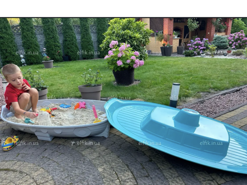 Блакитні Дитячі майданчики та ігрові комплекси Дитячий майданчик у дворі приватного будинку Велика майданчик