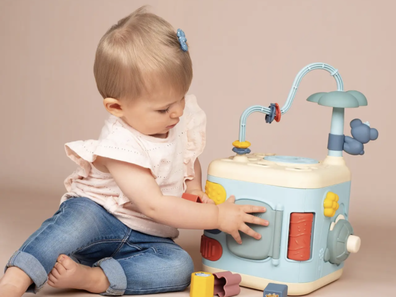 Розвивальна іграшка Smoby Little Куб Коала