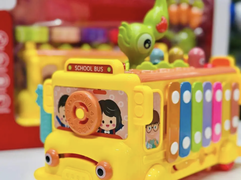 Розвивальна гра сортер для малюків Автобус іграшковий Розвивальні іграшки для найменших