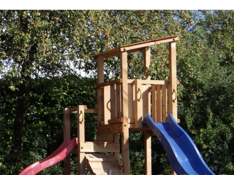 Дитячий ігровий майданчик Blue Rabbit KIOSK + SWING для частого двору