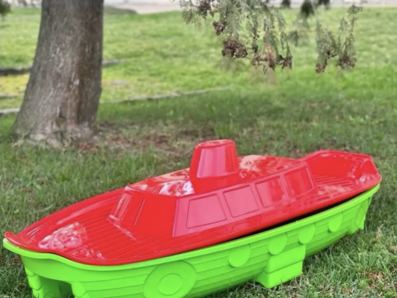 Ігровий комплекс Doloni Зелений дитячий будиночок, гірка з тунелем, пісочниця, стіл, стілець та конструктор