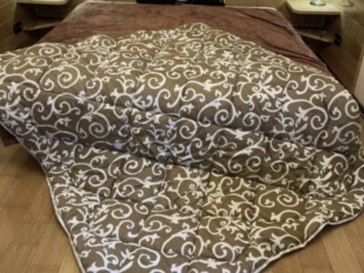 Тепла зимова ковдра на овчині півтораспальна 145*210