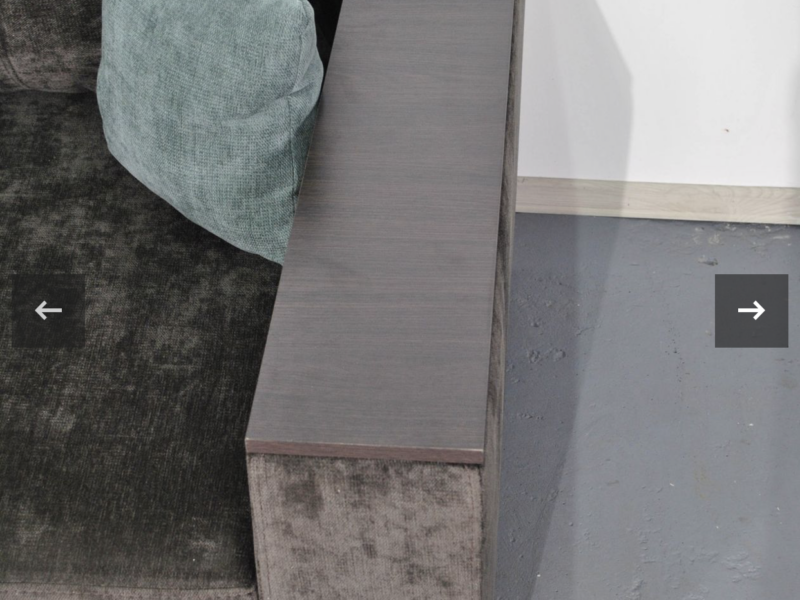 Диван розкладний модель «Бухарест» з нішею у обох підлокітниках, є велике спальне місце