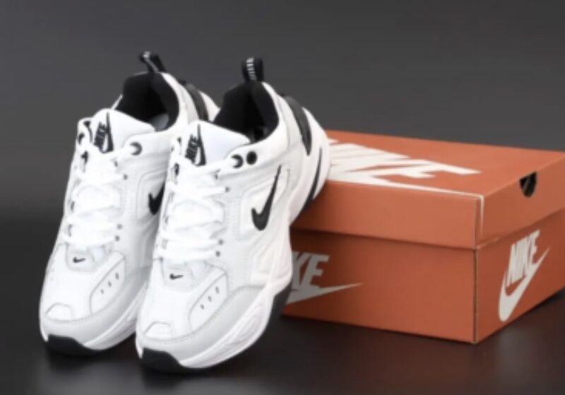 Кросівки чоловічі Кросівки Nike М2K Tekno White Black (чорно/білі) 41 EURO SHOES