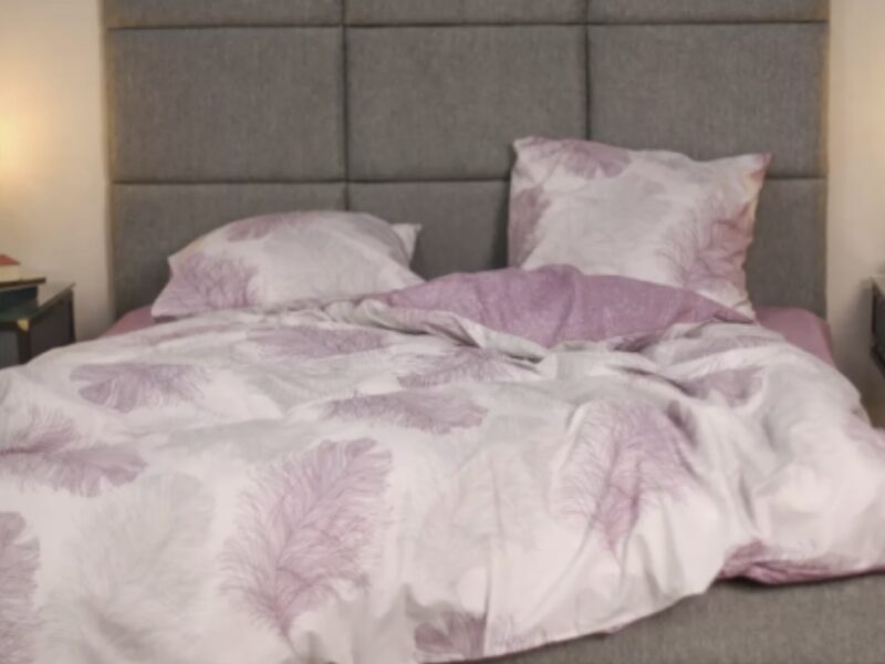 Комплект постільної білизни тм Viluta Ранфорс № 21158 Бузковий рожевий квіти Півтораспальний