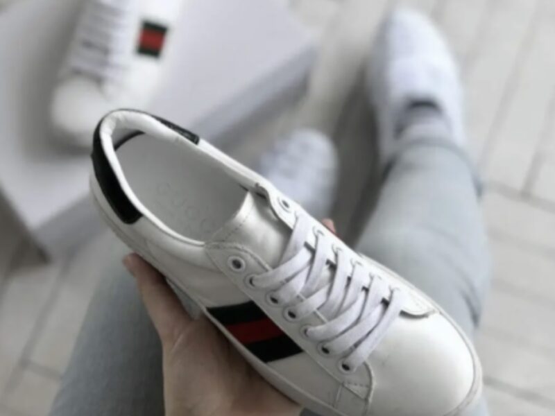 Стильні жіночі кросівки Gucci шкіра брендові