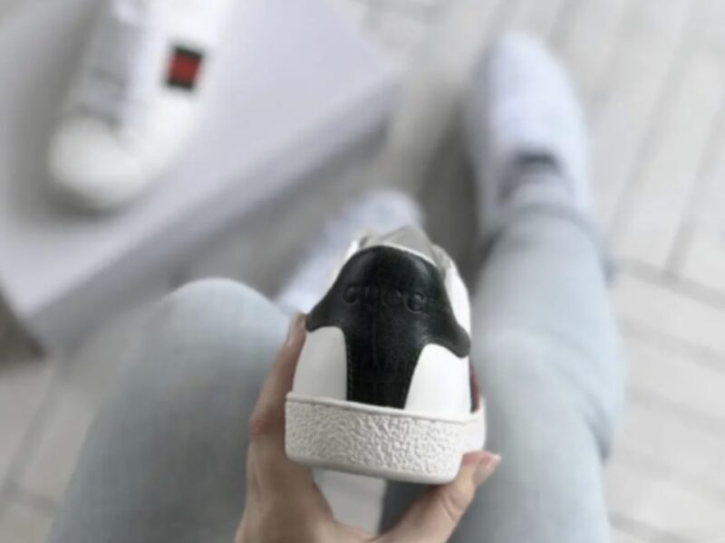 Стильні жіночі кросівки Gucci шкіра брендові