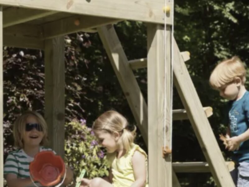 Дитячий майданчик Blue Rabbit KIOSK, будиночок із гіркою Код: KIOSK