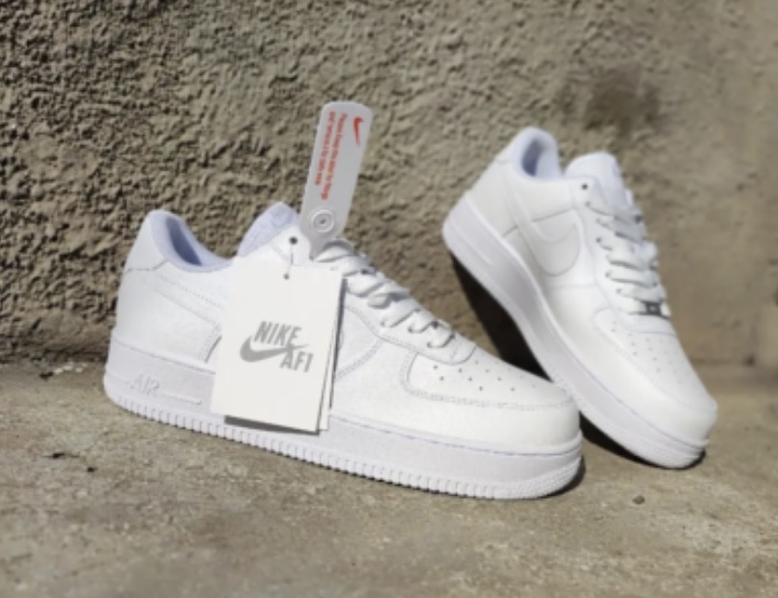 Кроссовки NIKE Air Force БЕЛЫЕ на высокой подошве женские лицензия натуральная кожа