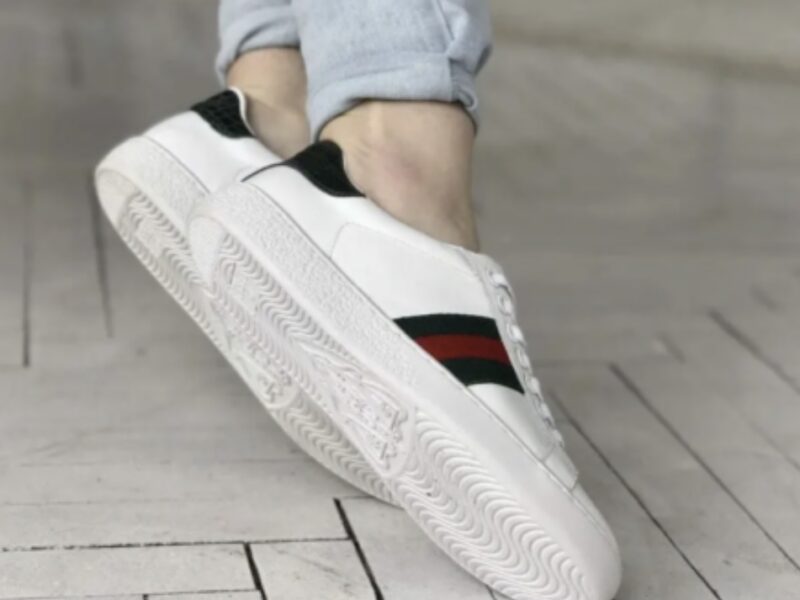 Стильні жіночі кросівки Gucci шкіра брендові