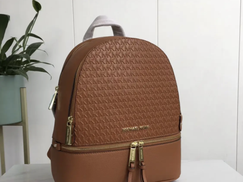 Жіночий рюкзак Michael Kors Rhea Zip G Brown Lux