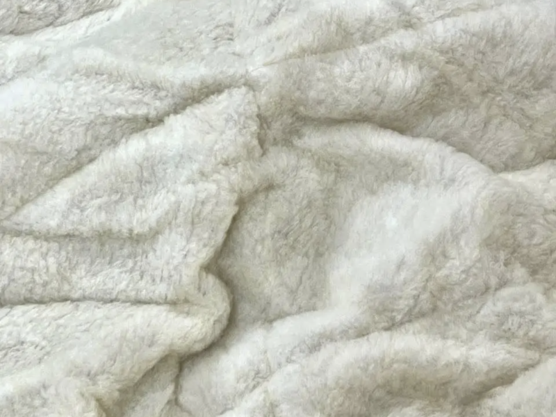 Одеяло овечье с открытым мехом в поликоттоне