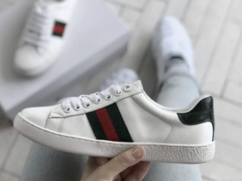 Стильні жіночі кросівки Gucci шкіра брендові