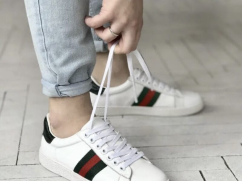 Стильні жіночі кросівки Gucci шкіра брендові