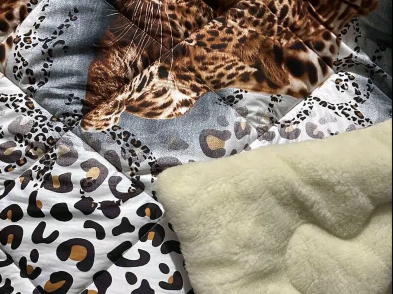 Ковдра-плед двостороння хутряна, бязь, натуральна, з овечої вовни.Євро розмір 200 * 220 см Код: 8333