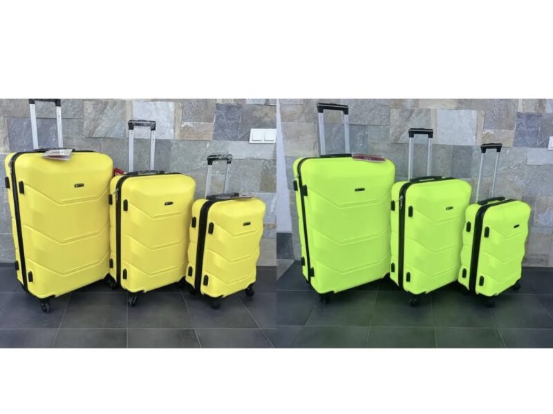 Чемодан дорожній Вализа на 4 колеса Польща