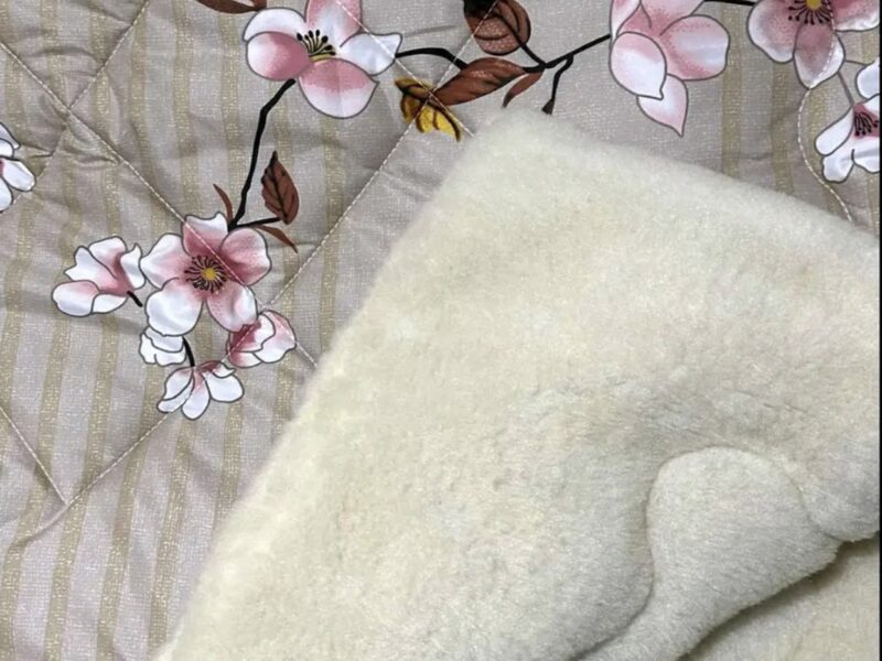 Ковдра-плед двостороння хутряна, бязь, натуральна, з овечої вовни.Євро розмір 200 * 220 см Код: 8333