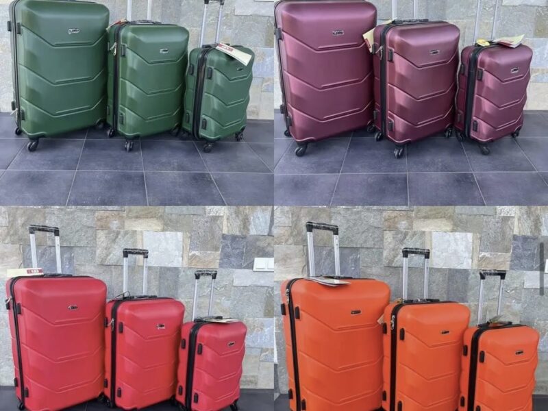 Чемодан дорожній Вализа на 4 колеса Польща