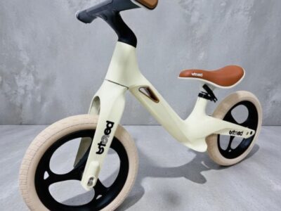 Беговел "Marco" від 2 років Maraton з надувними колесами 12 , без педалей, регульоване сидіння Бежевий